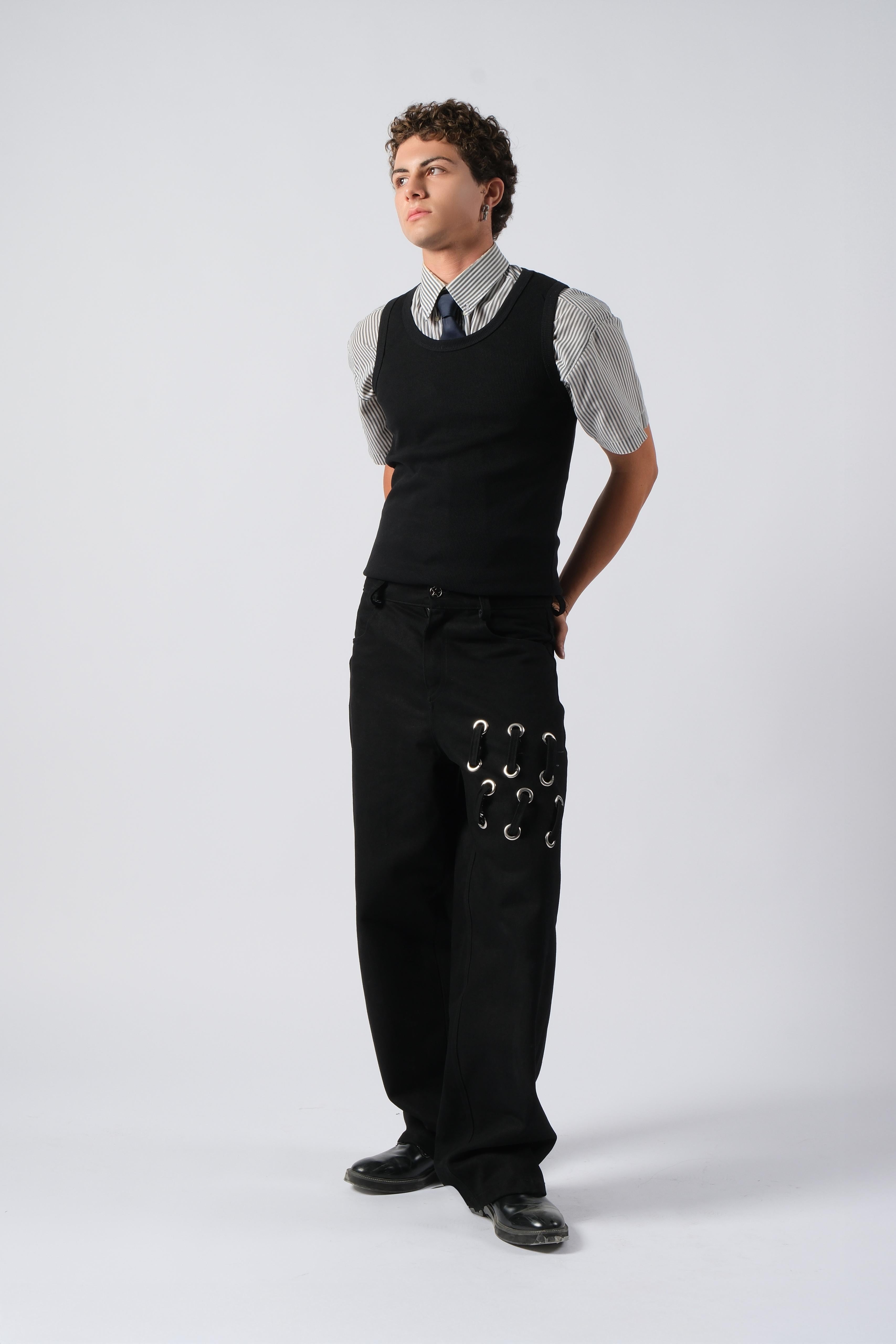 Kuşgözü Detaylı Siyah Baggy Jean