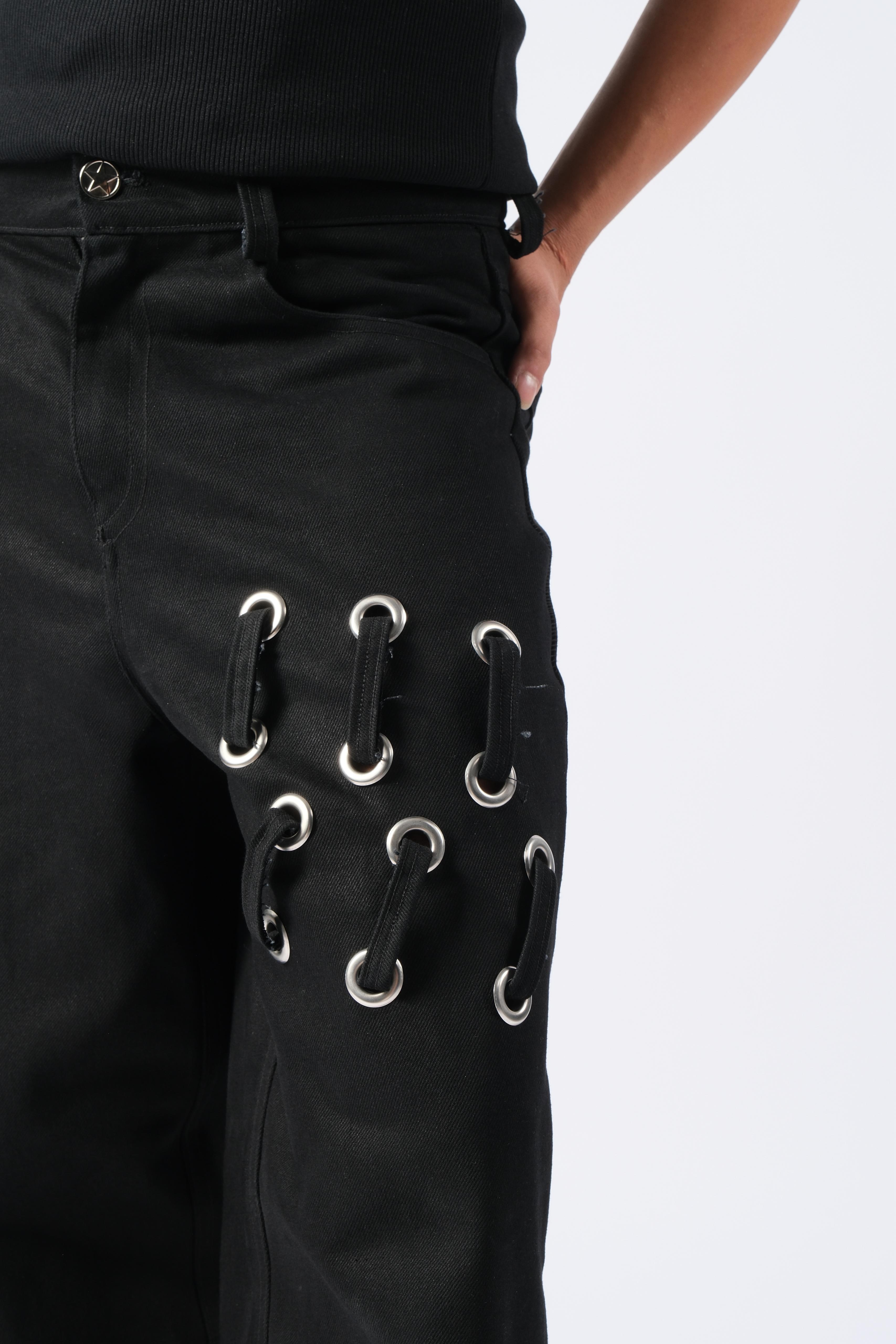 Kuşgözü Detaylı Siyah Baggy Jean