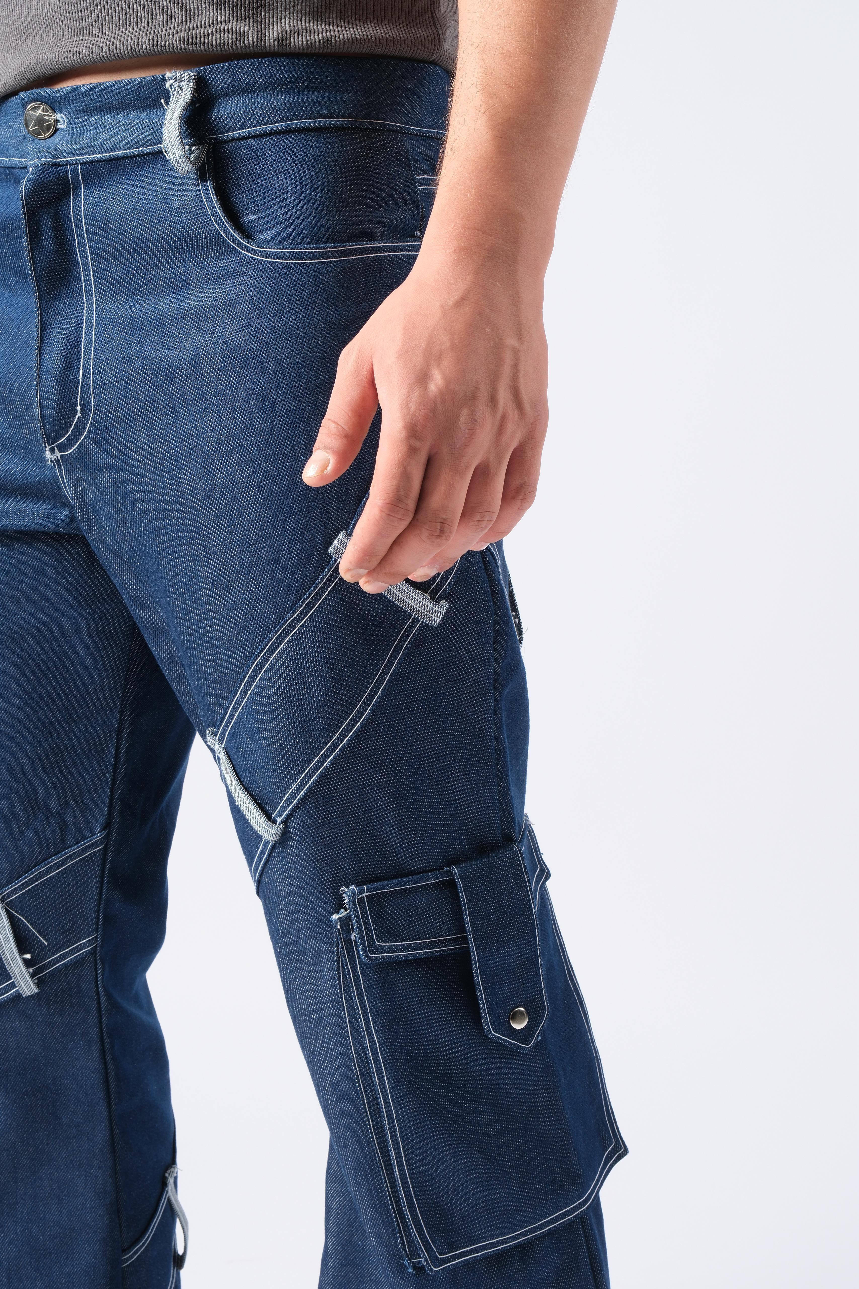 Kemer Detaylı Flare Jean