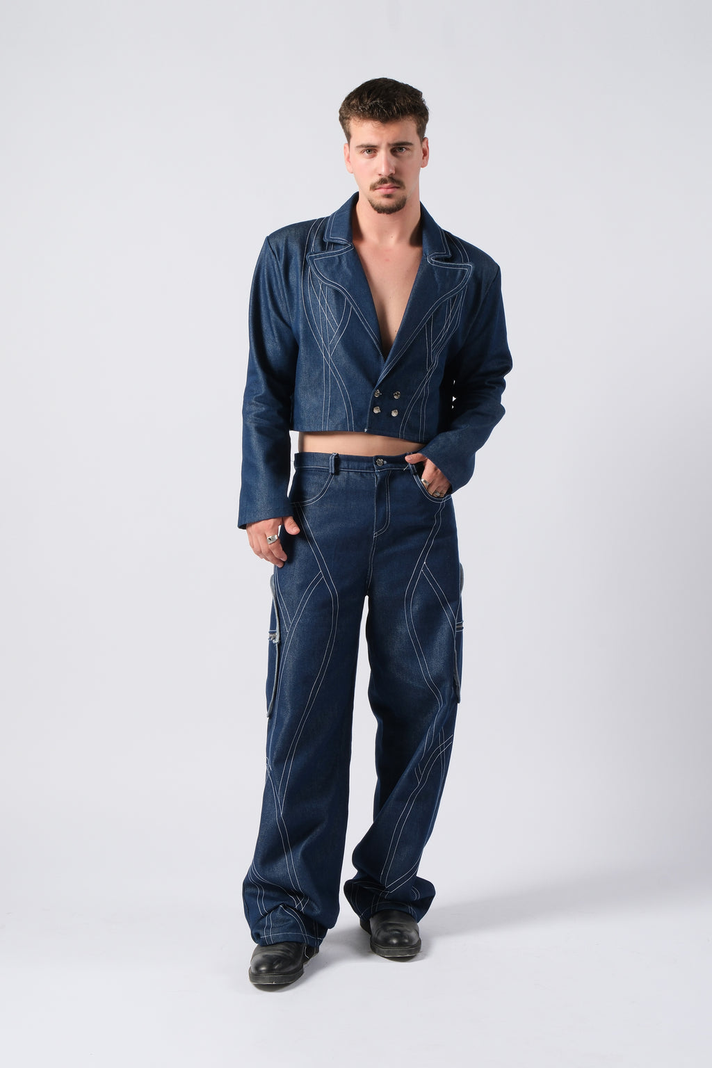 Hafif Crop Kontrast Dikişli Denim Ceket